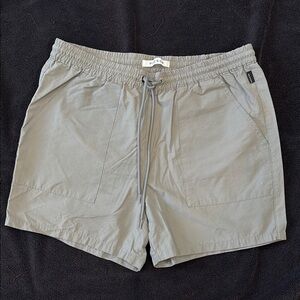 Pacsun Men's Volley Athletic Gray Shorts Size Large